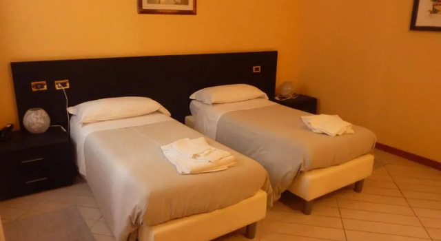 Четырёхместный номер Standard Hotel Padus Meublè Parma