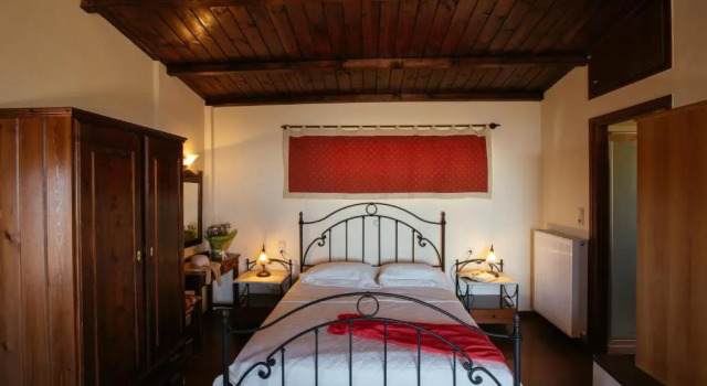 Aetovigla Guesthouse, Забронировать Отель Krousón Центральный Крит