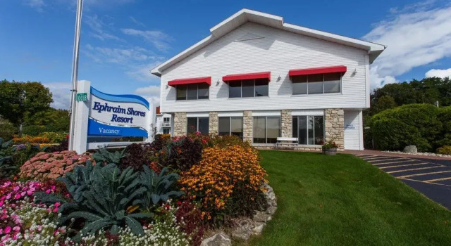 Ephraim Shores Resort, Rezerwuj Ośrodek wypoczynkowy Ephraim Door County