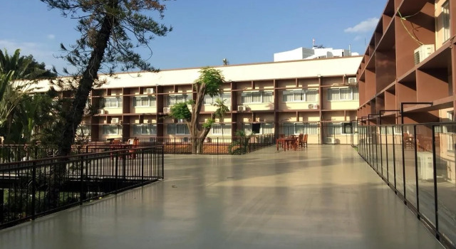 Basaya Beach Hotel & Resort