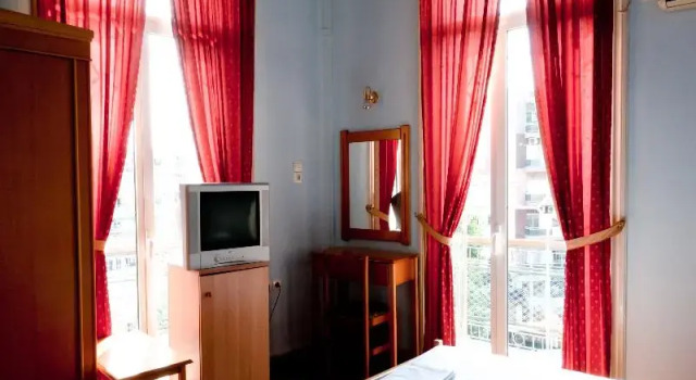Номер Standard Metropolis Hotel