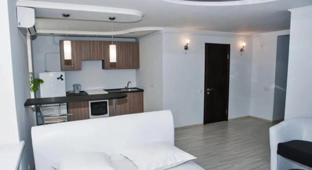 Студія, вул. Сумгаїтська, 24, центр ПЗР, Prenota Hotel Čerkasy Cherkasy