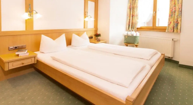 Полулюкс Hotel Alte Krone