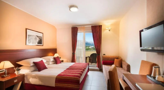 Трёхместный номер Superior Valamar Atrium Residence