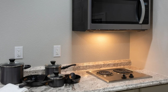 Номер Deluxe Budget Inn & Suites Baton Rouge