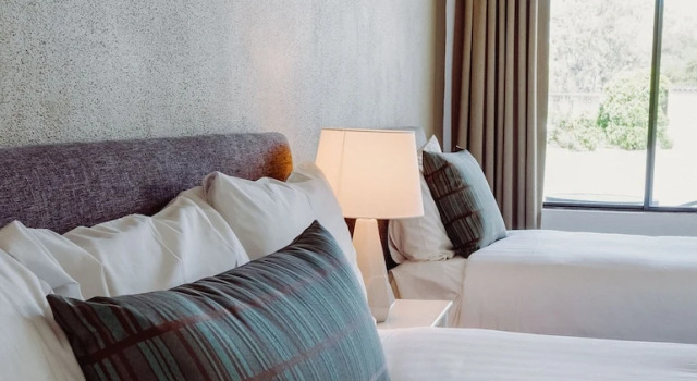 Двухместная студия с балконом Artesian Spa Motel