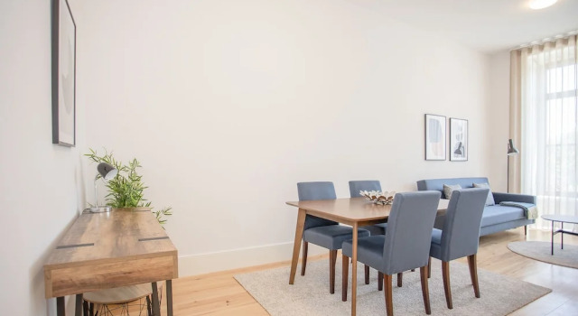 Liiiving in Porto-City View Apartment 2F, Забронировать Апартаменты/квартира Порту Регион Порту, рядом с Lapa Metro Station