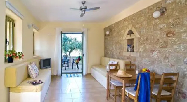 Amoni Holiday Homes, Забронировать Апартаменты/квартира Апартаменты периферийной единицы Мессения, Апартаменты/квартира