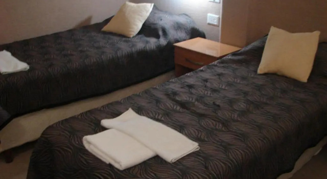 Четырёхместный номер Standard Cheltum Hotel