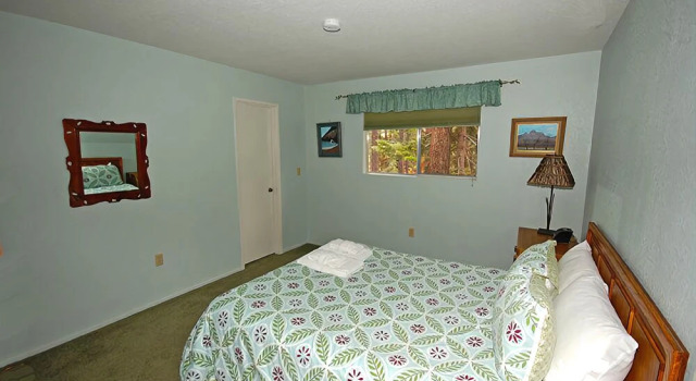 1454 Bonita Road 3 Bedroom Home, Book Vacation Home South Lake Tahoe South Lake Tahoe Area