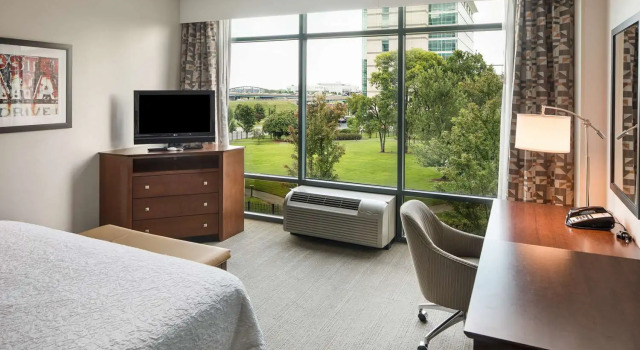 Номер Standard Hampton Inn & Suites Little Rock-Downtown