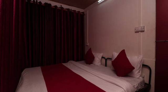 OYO 13760 Mount View Dhanaulti Dream, Rezerwuj Hotel Hotele w Dhanaulti z parkingiem, Parking