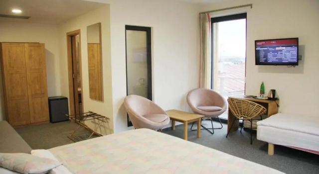Четырёхместный номер Deluxe Hotel Frýdl