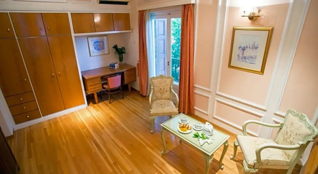 Standardní Apartmá Delphi Palace