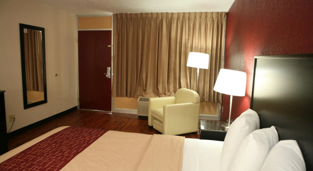 Номер Superior Red Roof Inn & Suites Cave City