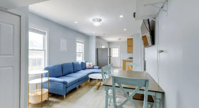 Seaside Heights Apartment Near Beach + Boardwalk!, Забронировать Апартаменты/квартира Сисайд-Хайтс Джерси-Шор