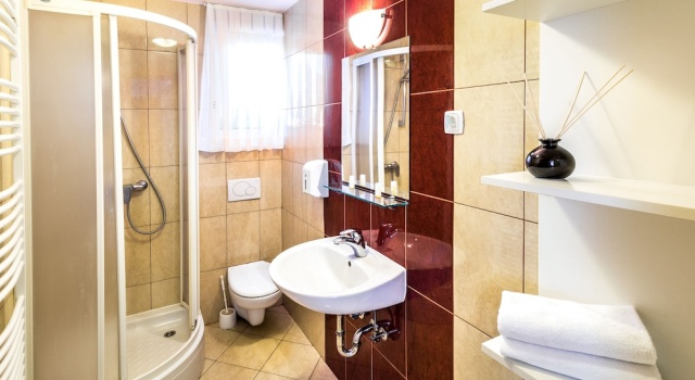 Апартаменты Comfort Rooms & Apartments Kepic, AIRPORT accomodation