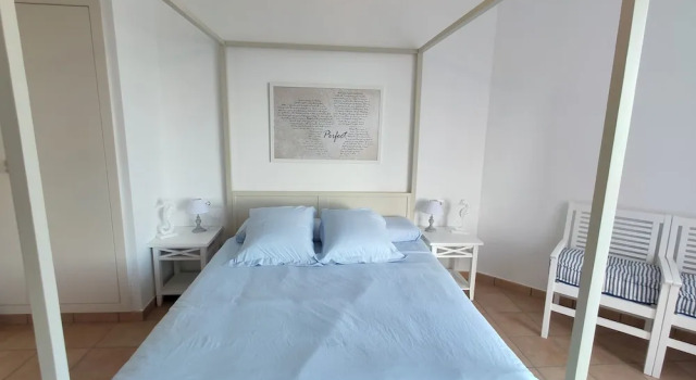 Villa Moderna Playa Almadrava, Book Villa Hoteller i Calafat med parkering, Parkering