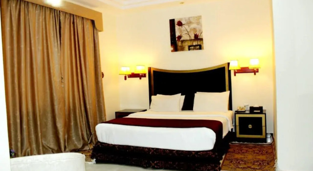 Deluxe room Tourist Hotel