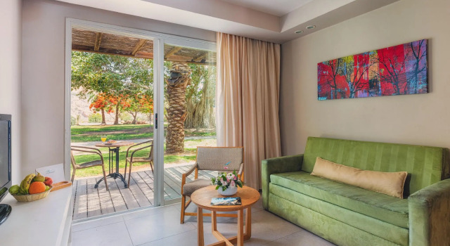 Номер Superior с видом на сад Ein Gedi Kibbutz Hotel