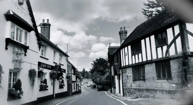 The Eight Bells Inn, Bolney, Забронировать Гостевой дом Отели Исторического графства Суссекса с парковкой, Парковка