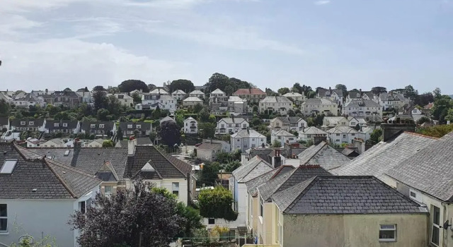 Stylish, comfortable apartment with balcony, Prenota Appartamento Plymouth 