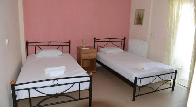 Ducky House, Prenota Hotel Hotel a Preveza con parcheggio, Parcheggio
