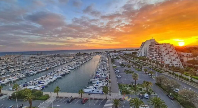 Студия LENA STUDIO1-50M PLAGE-PORT-CENTRE VILLE-WIFI- La Grande Motte