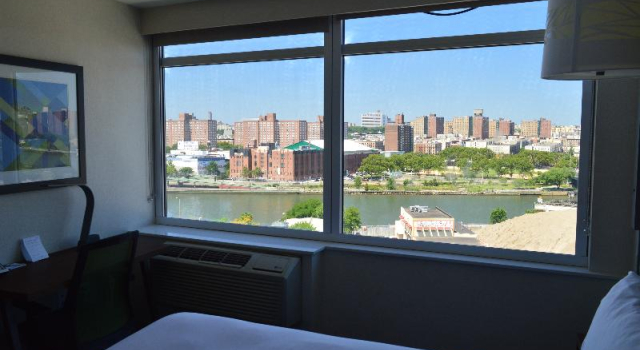 Двухместный номер Standard Holiday Inn Express-Bronx