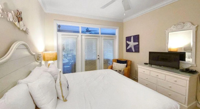 Tivoli Terrace at Sandestin by Destin Getaways, Varaa Hotelli Hotellit Emerald Coast uima-altaalla, Uima-allas