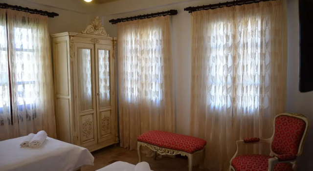Двухместный номер Standard с балконом и с видом на сад Tas Bahce Hotel Cunda