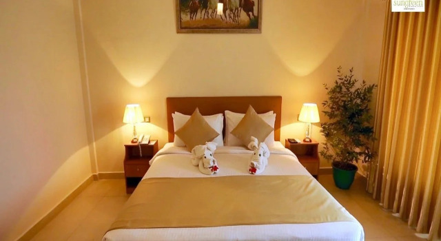 Sungreen Resort Habarana, Забронировать Курортный отель Бизнес-отели Хабарана, рядом с Habarana Lake, 4* 5*