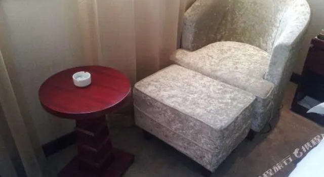 Люкс Deluxe Shengtong Hotel