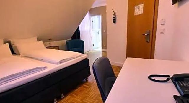 Stadthotel Reckers, Забронировать Отель Верне Унна