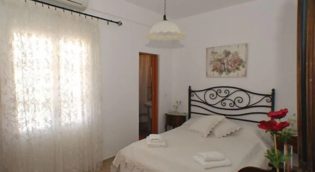 Pension Moschoula