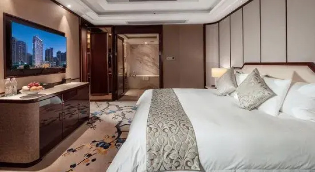 Люкс Grand New Century Hotel