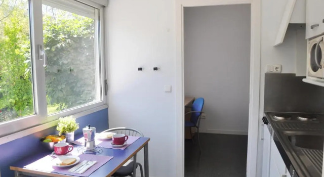 Номер Standard Residencia Resa Tomás Alfaro Fournier