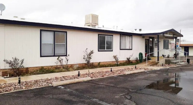 Номер Deluxe Roses Motel