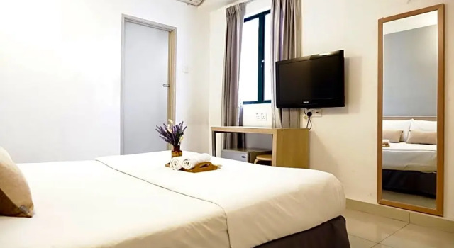 Двухместный номер Standard Iris Garden Hotel
