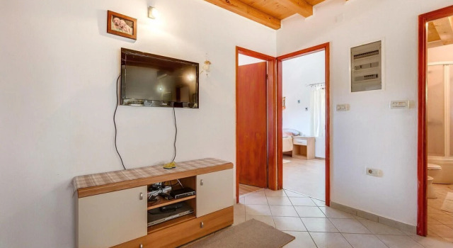Amazing Apartment in Cunski With Wifi and 3 Bedrooms, Prenota Appartamento Cunski 