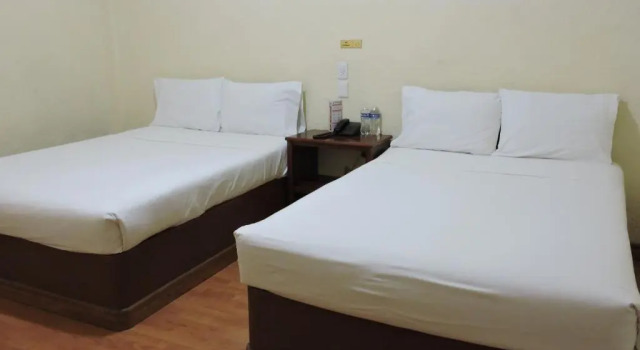 Четырёхместный номер Standard Hotel Capri de Leon Mexico