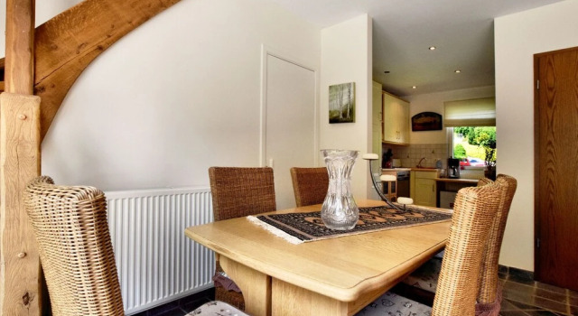 Cozy Apartment in Waimes near Lake