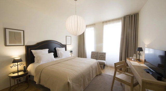 Номер Superior Hôtel de la Villeon