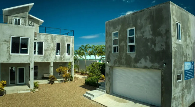 Conmigos 3 Bedroom Condo - Unit 2