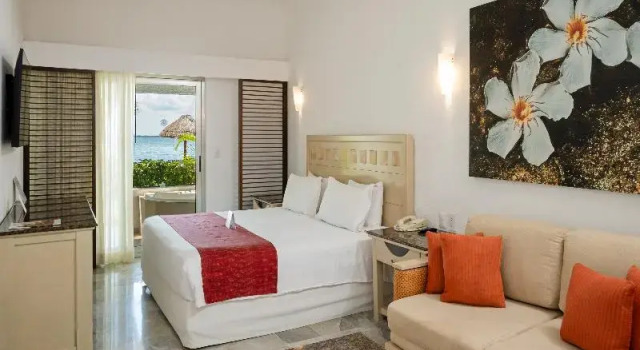 Номер Standard с видом на залив Sunset Marina Resort