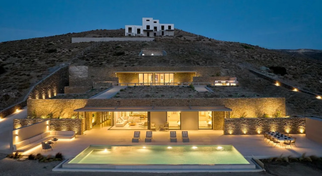 Big Blue Villas II - Andros, Забронировать Вилла Отели Гаврион с парковкой, Парковка