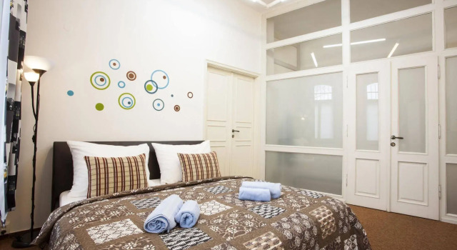 Vltava Apartments Prague, Забронировать Апартаменты/квартира Отели Праги с парковкой, рядом с Театр Svanda, Парковка
