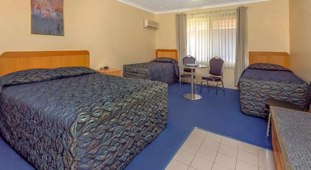 Четырёхместный семейный номер Standard Comfort Inn Bay of Isles