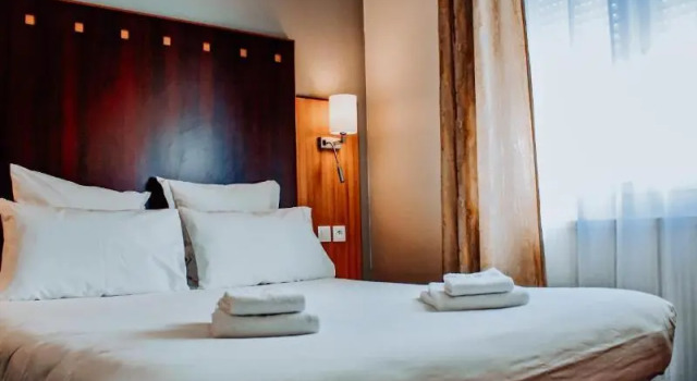 Logis Hotel Le Rivage, Rezerwuj Hotel Saujon Charente-Maritime