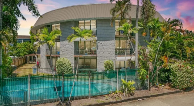 Modern Apartment Close to City Centre 16